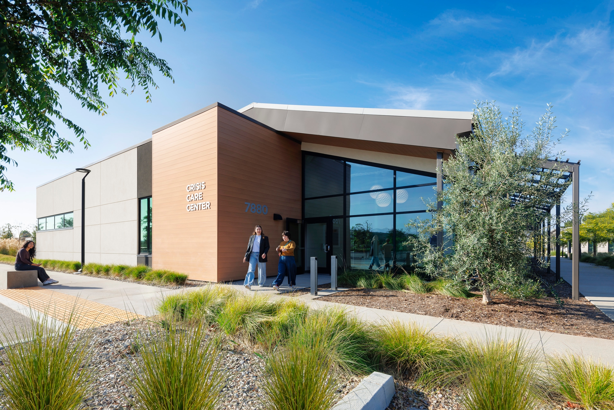 BeWell Irvine Exterior Entrance