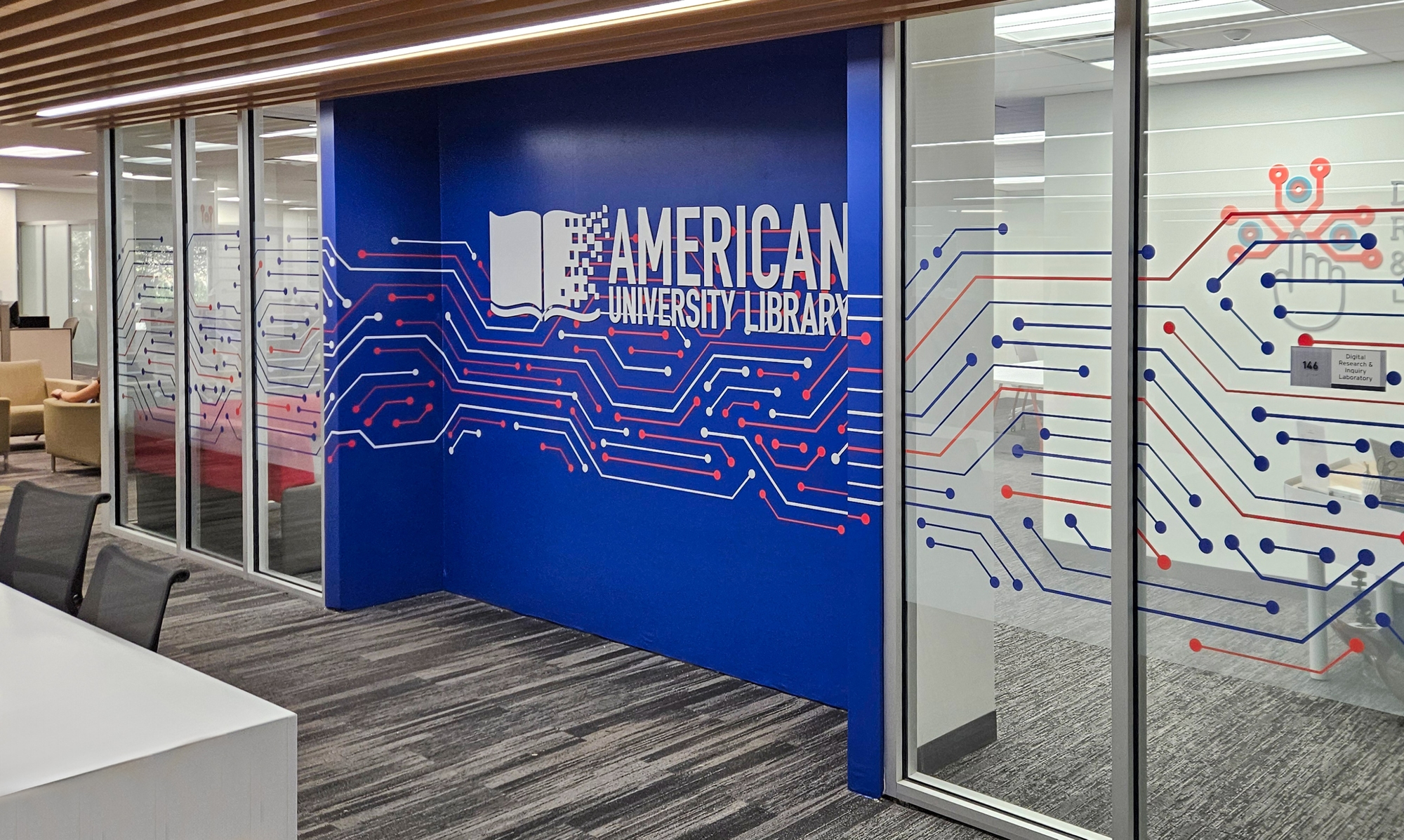 AU_BenderLibrary_Wallcovering_WinfowFilm_angle2
