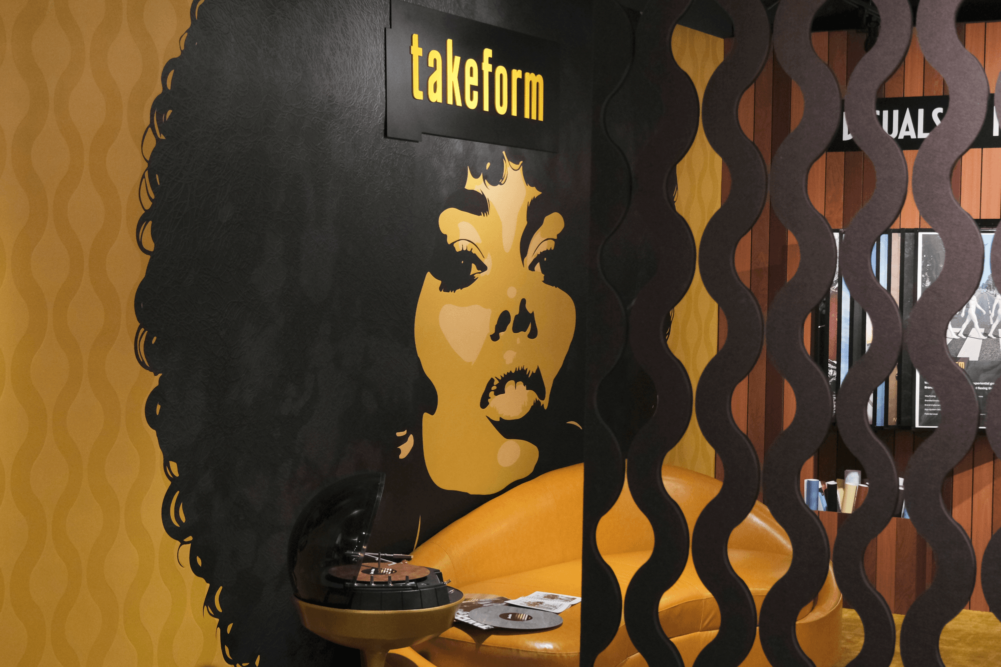 Showroom_record department